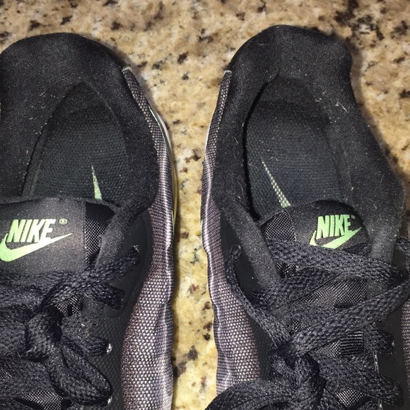 Nike Air Max Invigor Print - Picture 2 of 8